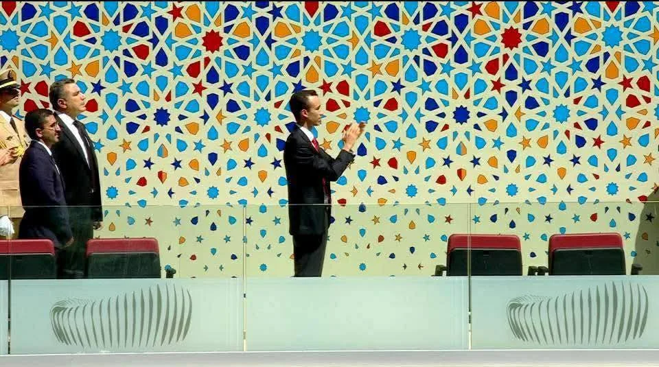 Moulay El Hassan inaugure le stade prince Moulay Abdellah de Rabat