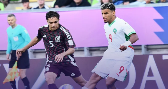 le Maroc s’incline face au Mexique (0-1) mais conserve la tête du groupe C