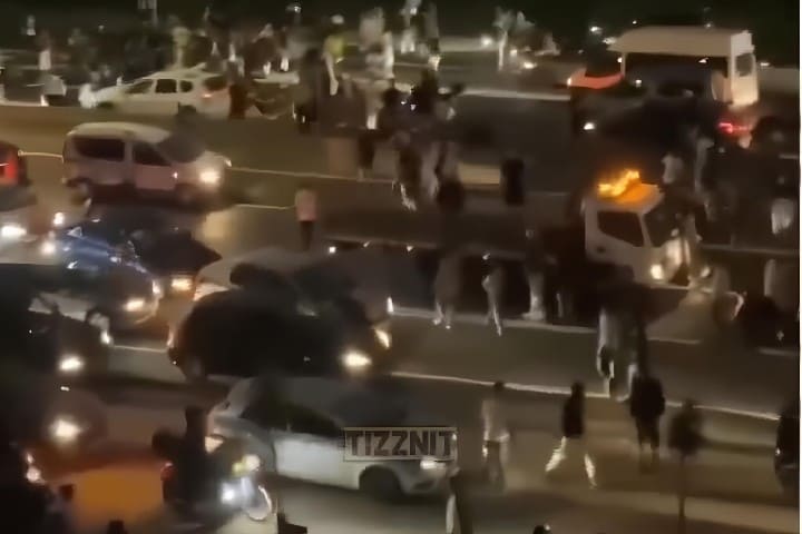 La suspension de 24 personnes à Casablanca pour entraver le trafic sur l’autoroute interne et les référer à l’enquête